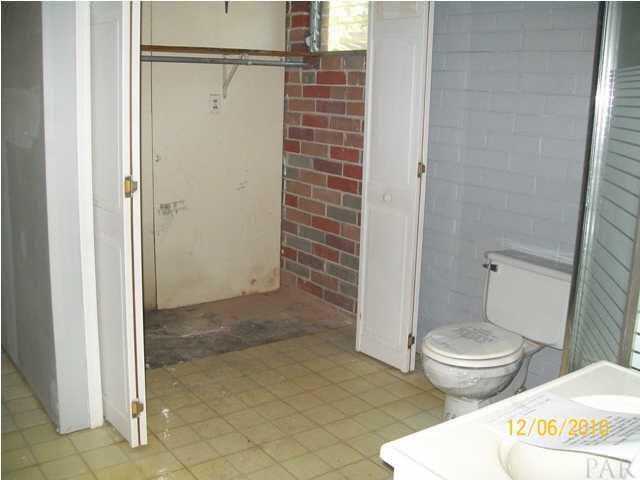 4416 Creighton Road Pensacola, FL 32504 - Photo 6 of 16