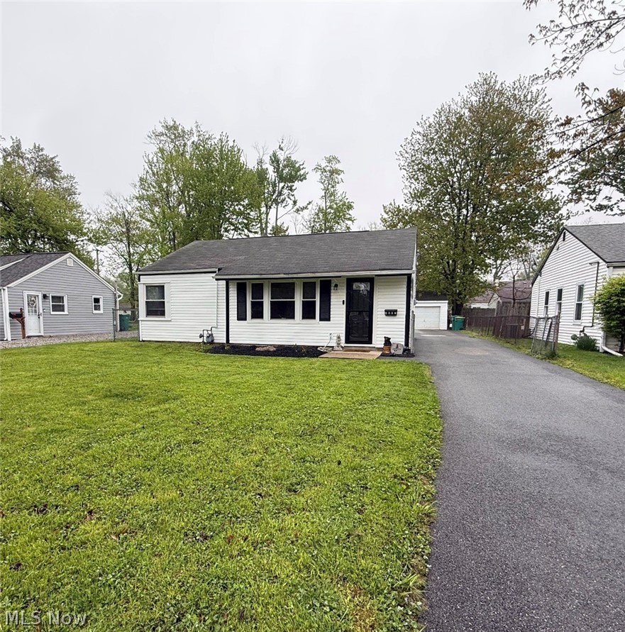 4887 Marigold Road Mentor, OH 44060 - Photo 1 of 16