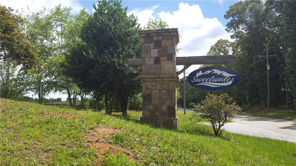 168 Sweetwater View Road, Unit W/COVERED DOCK Seneca, SC 29672 - Photo 5 of 7 Gallery Image 5