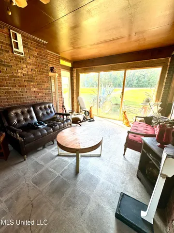 $203,000 | 986 Dunn-Ratcliff Road Northwest, Brookhaven, MS 39601