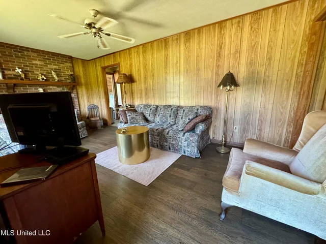 $203,000 | 986 Dunn-Ratcliff Road Northwest, Brookhaven, MS 39601