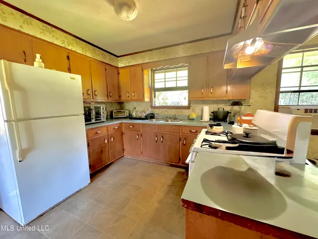 $203,000 | 986 Dunn-Ratcliff Road Northwest, Brookhaven, MS 39601