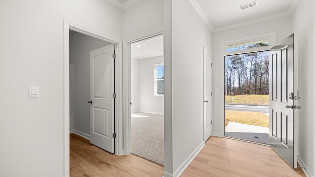 2930 Daxton Lane Gainesville, GA 30507 - Photo 4 of 32 a view of an empty room and window