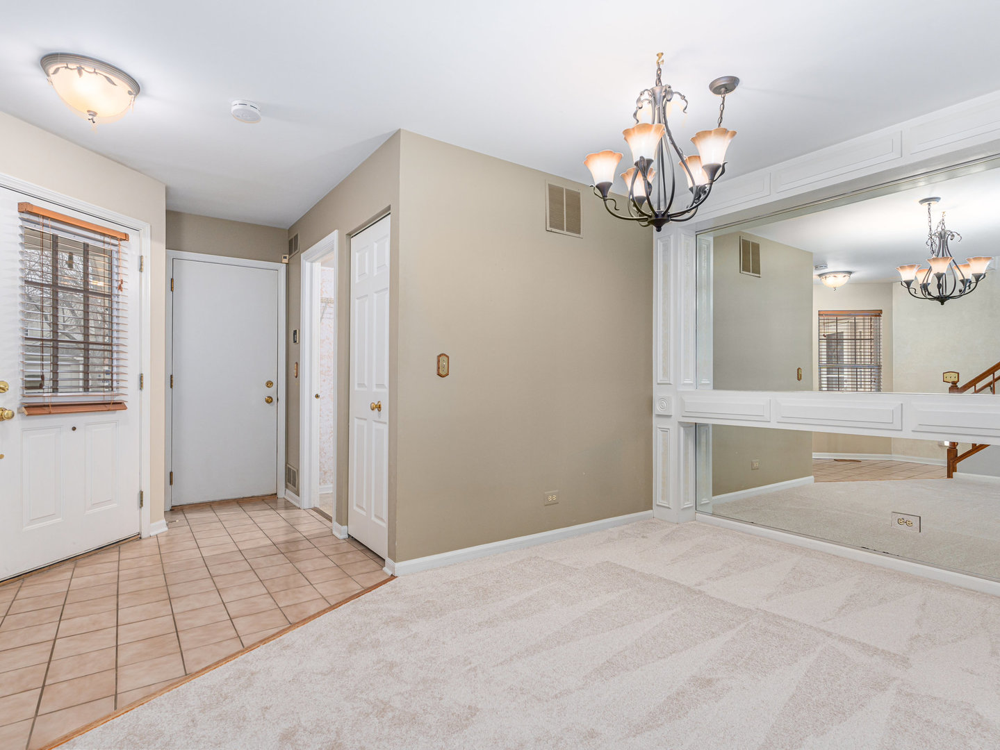 723 Ripple Brook Lane Elgin, IL 60120 - Photo 3 of 13