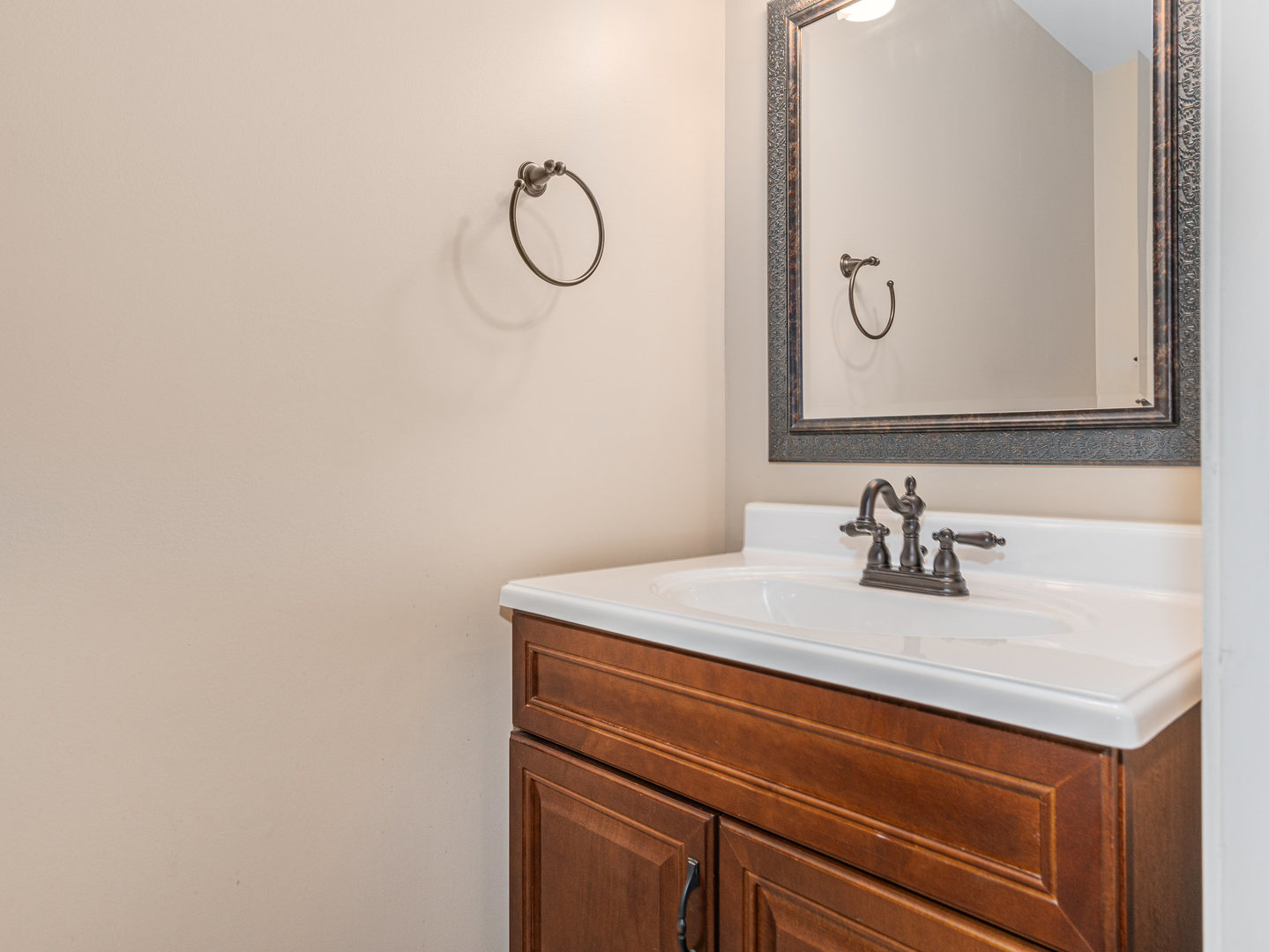 723 Ripple Brook Lane Elgin, IL 60120 - Photo 9 of 13