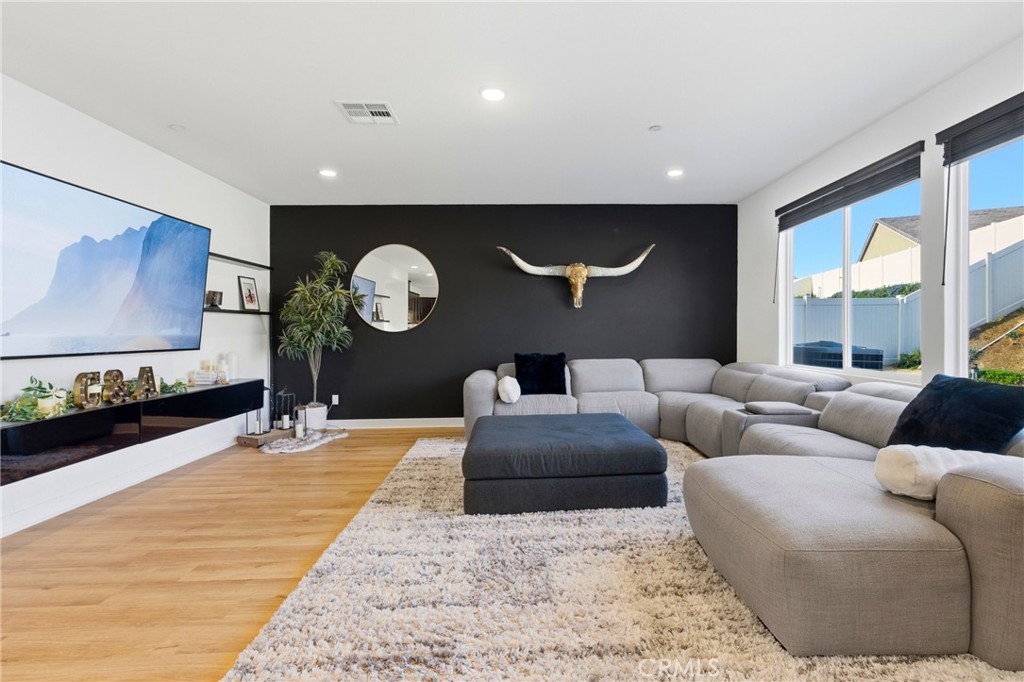 24942 Whispering Way Menifee, CA 92584 - Photo 26 of 57