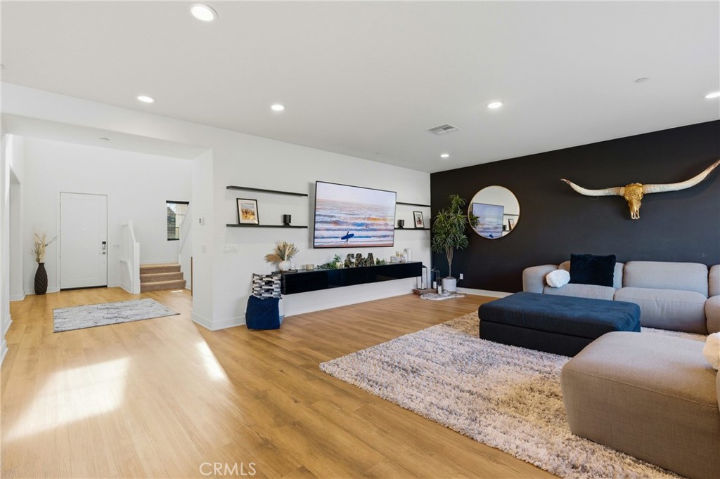 24942 Whispering Way Menifee, CA 92584 - Photo 31 of 57