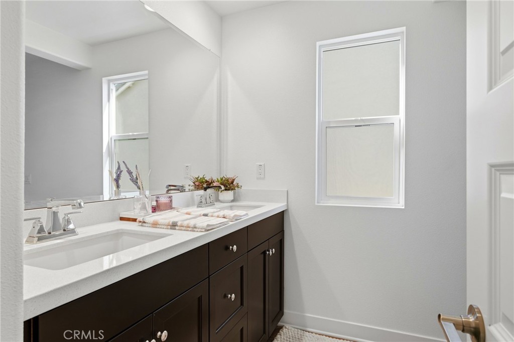 24942 Whispering Way Menifee, CA 92584 - Photo 47 of 57