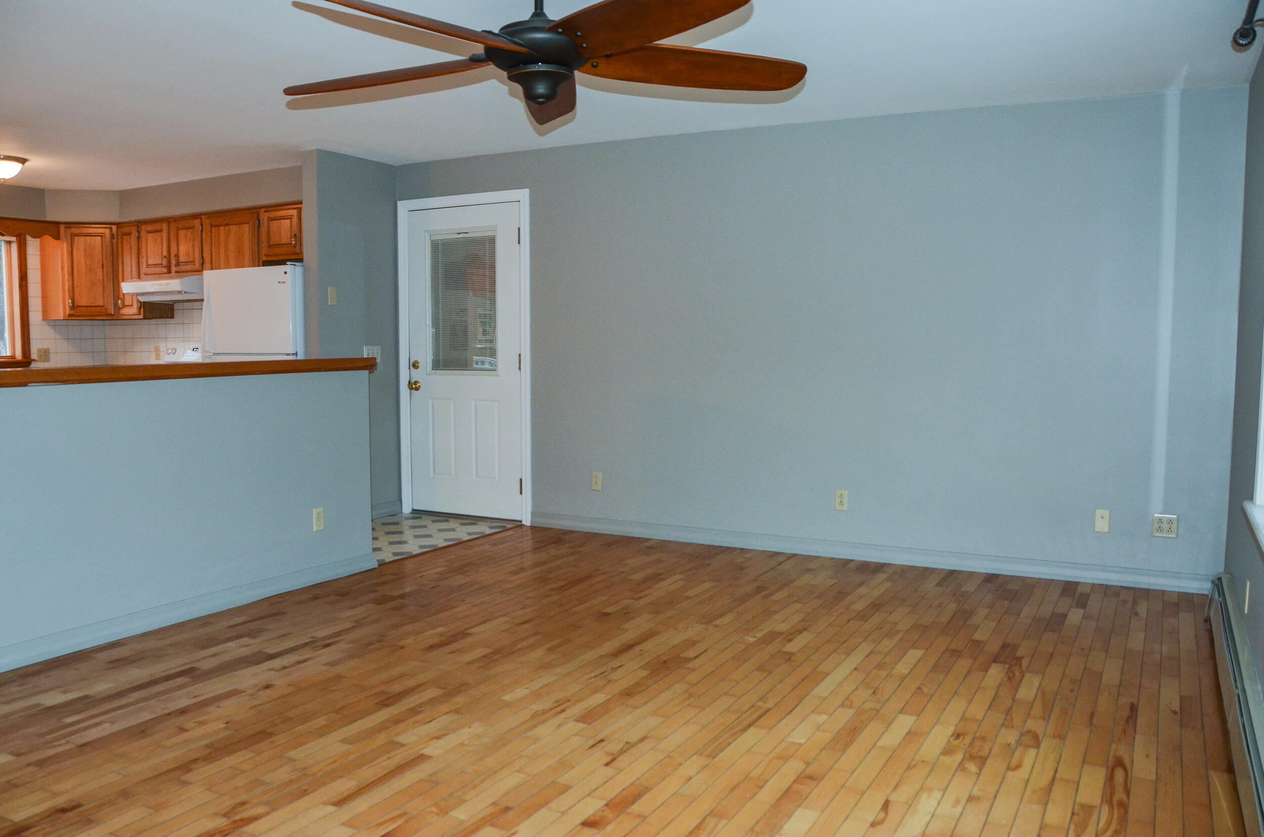 225 Mount Vernon Road Augusta, ME 04330 - Photo 15 of 55 0014-225 Mt Vernon Rd DSC_0047