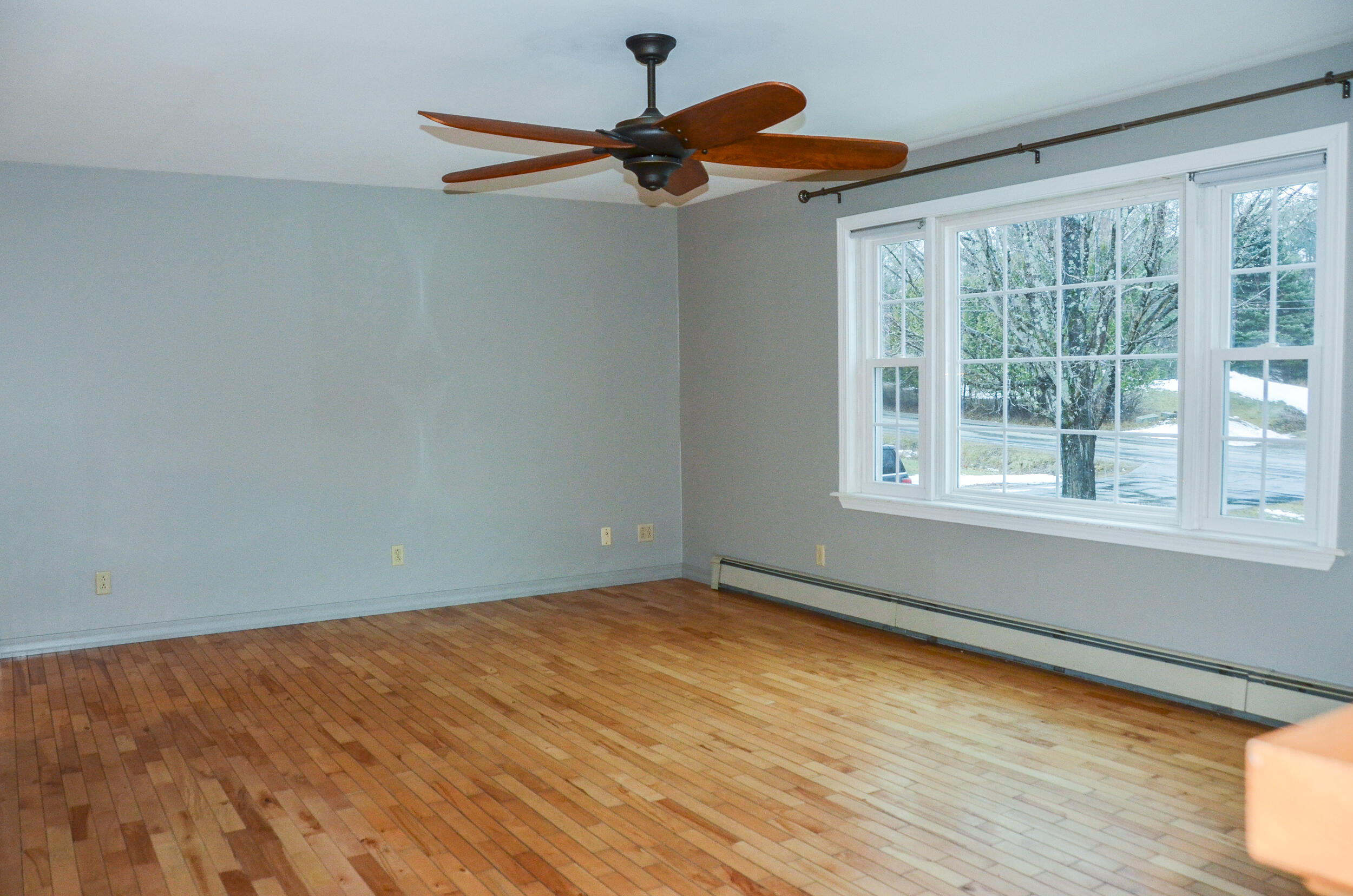 225 Mount Vernon Road Augusta, ME 04330 - Photo 16 of 55 0015-225 Mt Vernon Rd DSC_0050