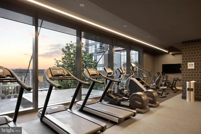 $750,000 | 45 Sutton Square Southwest, Unit 1110, Washington, DC 20024