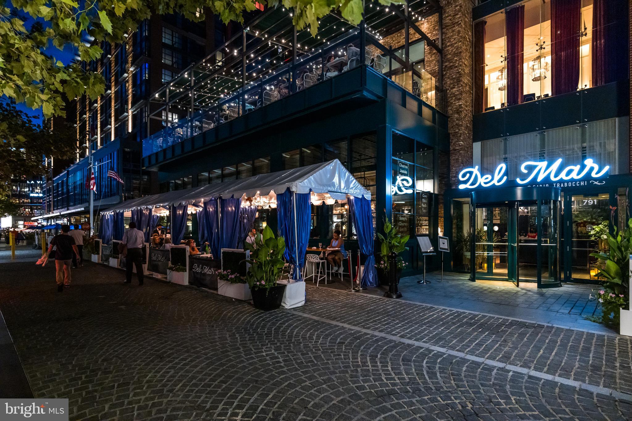 45 Sutton Square Southwest, Unit 1110 Washington, DC 20024 - Photo 37 of 53