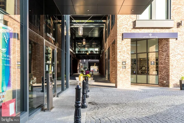 $750,000 | 45 Sutton Square Southwest, Unit 1110, Washington, DC 20024