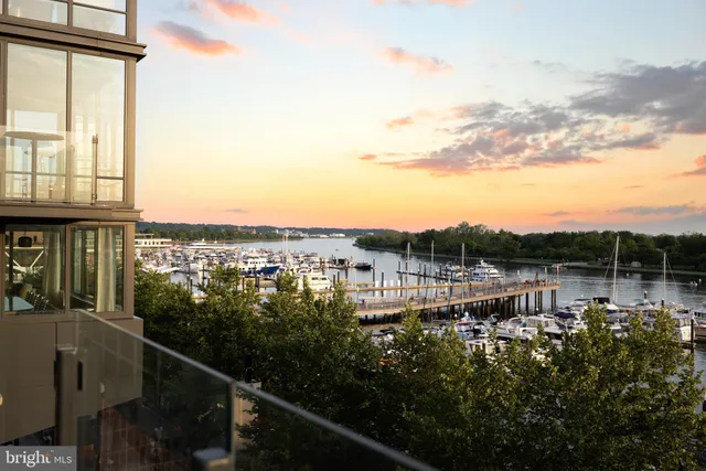 $750,000 | 45 Sutton Square Southwest, Unit 1110, Washington, DC 20024