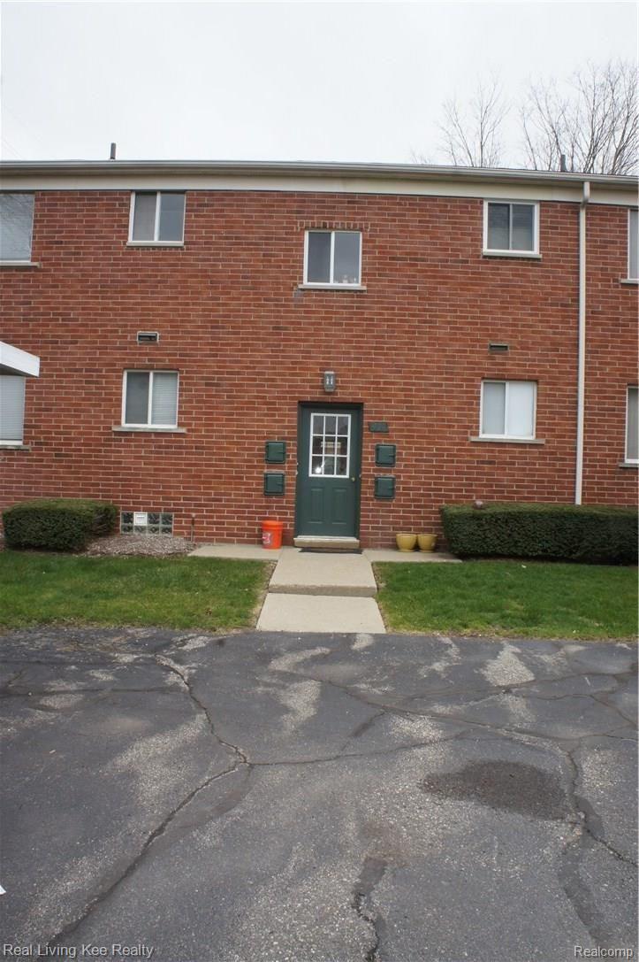 401 Miller Avenue Rochester, MI 48307 - Photo 31 of 33 DSC04730.JPG
