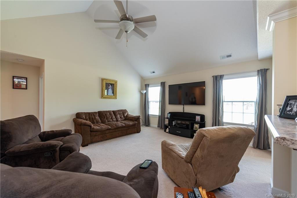 726 Carson Road York, SC 29745 - Photo 13 of 27 Gallery Image 13
