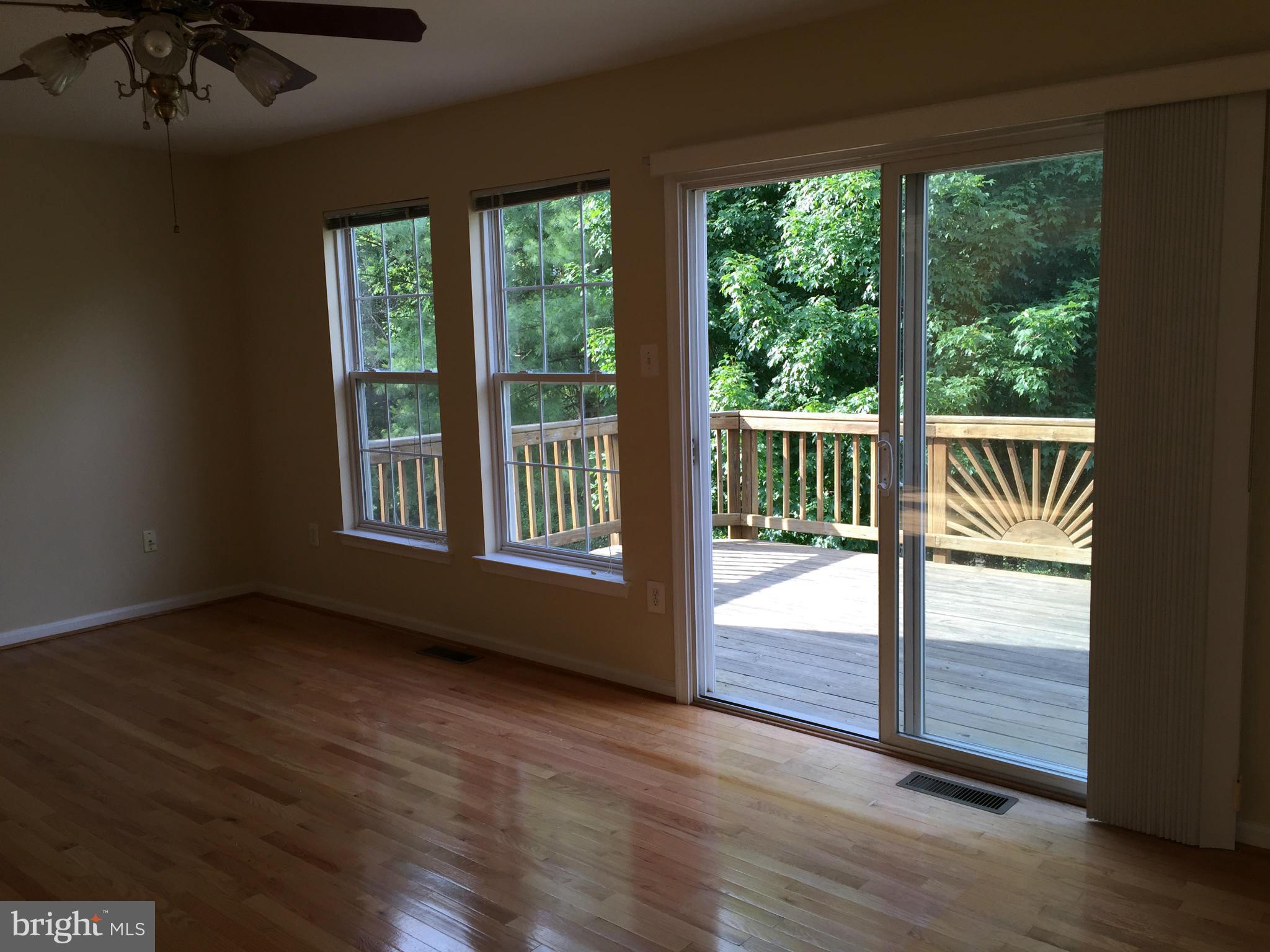 10421 Heathside Way Potomac, MD 20854 - Photo 13 of 22 Family Room