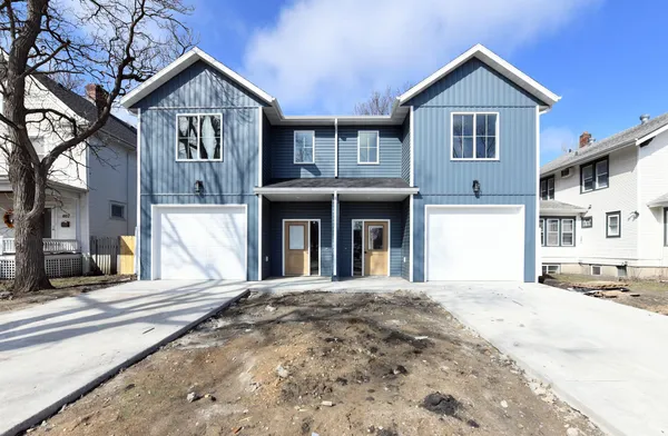 $329,900 | 806 7th Street North, Fargo, ND 58102