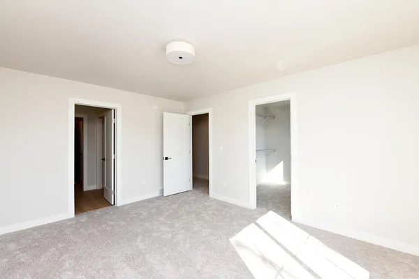 $329,900 | 806 7th Street North, Fargo, ND 58102