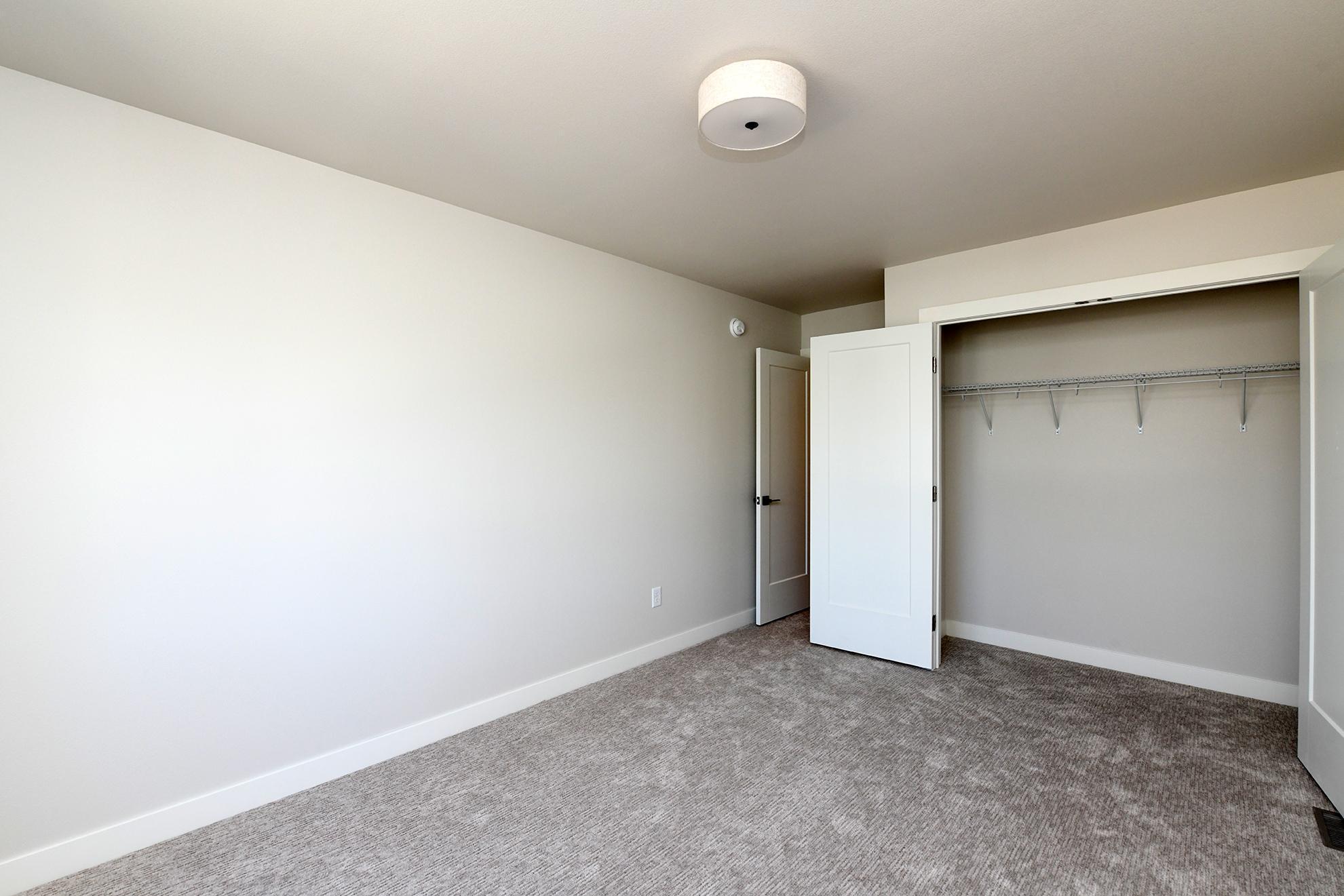 806 7th Street North Fargo, ND 58102 - Photo 20 of 24