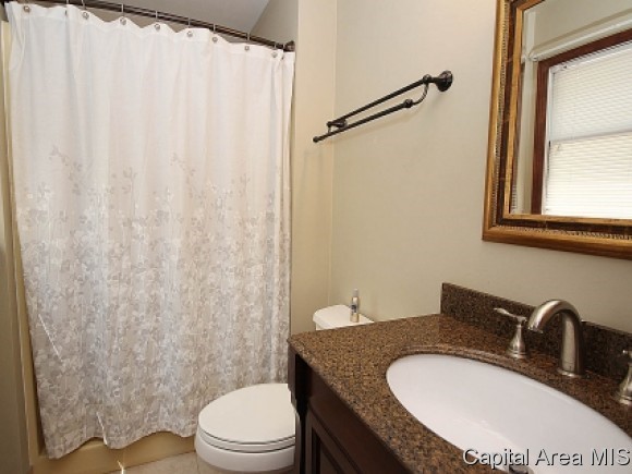 4044 Larkspur Springfield, IL 62711 - Photo 15 of 24