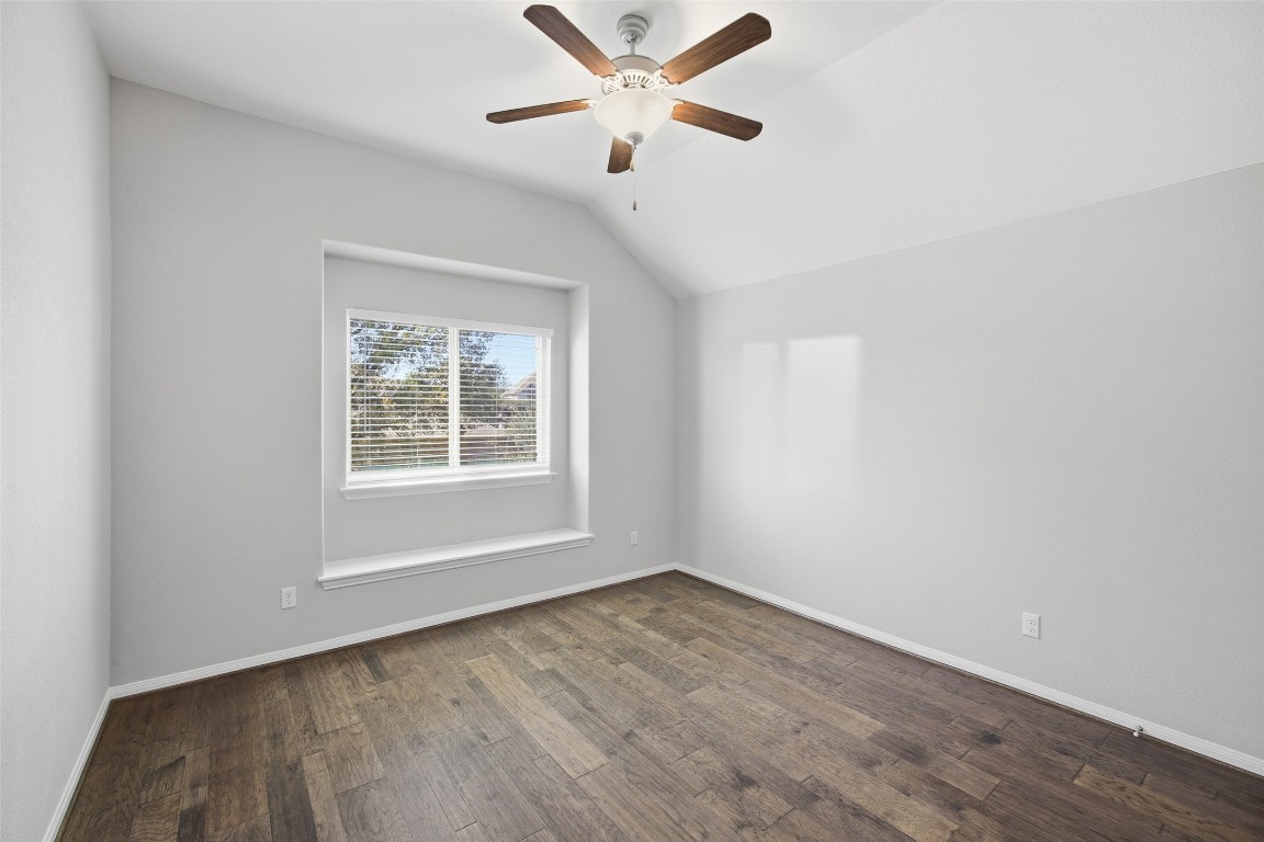 103 County Road 180, Unit 35 Leander, TX 78641 - Photo 25 of 31