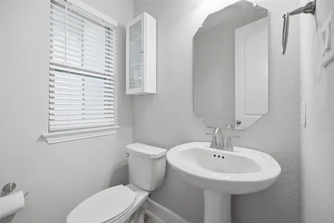 $624,999 | 103 County Road 180, Unit 35, Leander, TX 78641