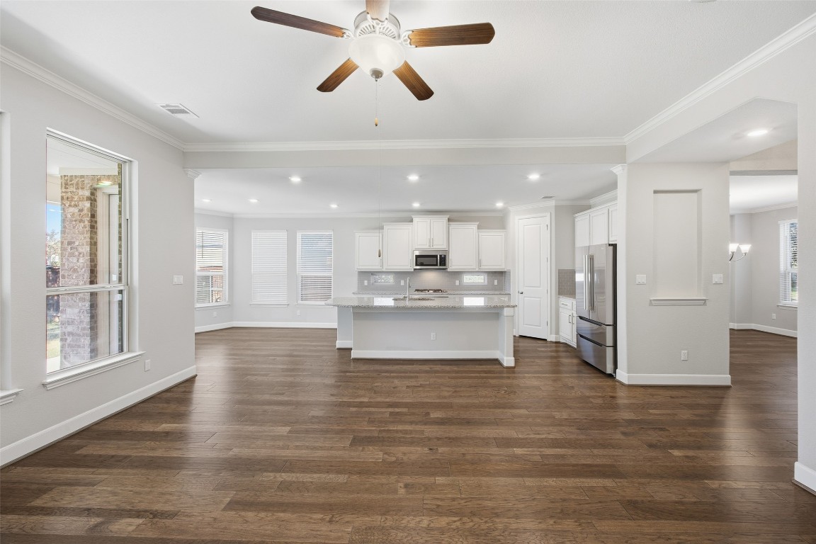 103 County Road 180, Unit 35 Leander, TX 78641 - Photo 9 of 31