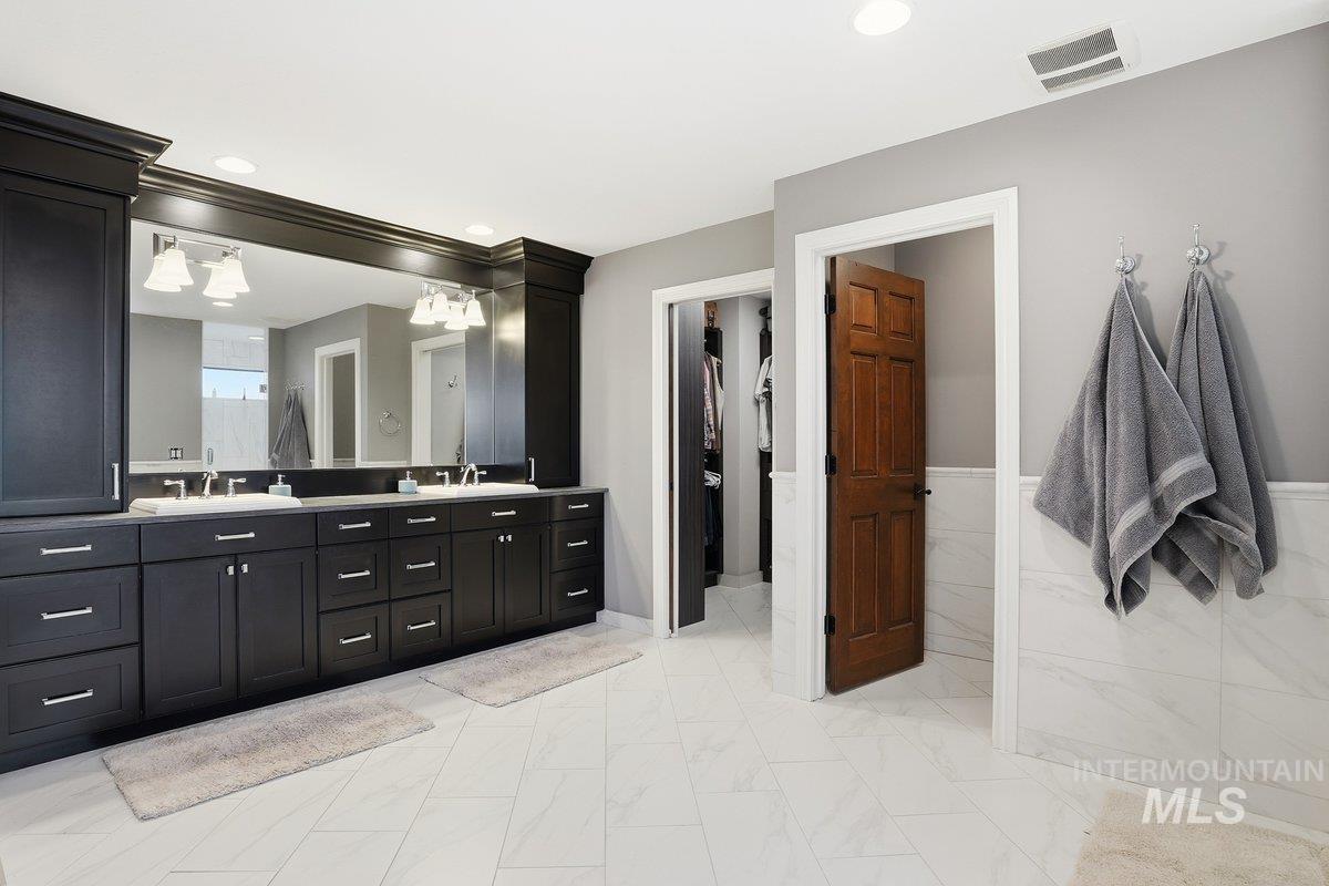 3050 South Whitepost Way Eagle, ID 83616 - Photo 21 of 50