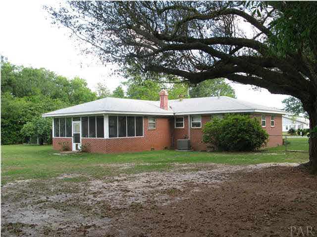 5200 Cerny Road Pensacola, FL 32526 - Photo 17 of 19 Rear view
