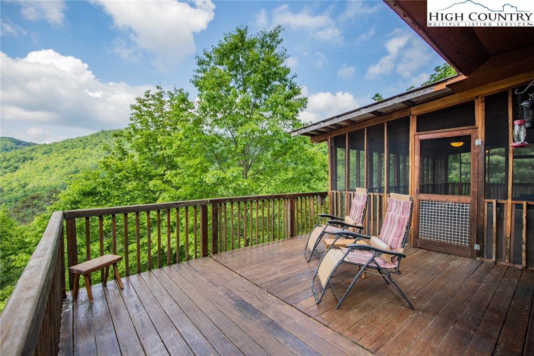 622 Eagle Nest Road Purlear, NC 28665 - Photo 36 of 50