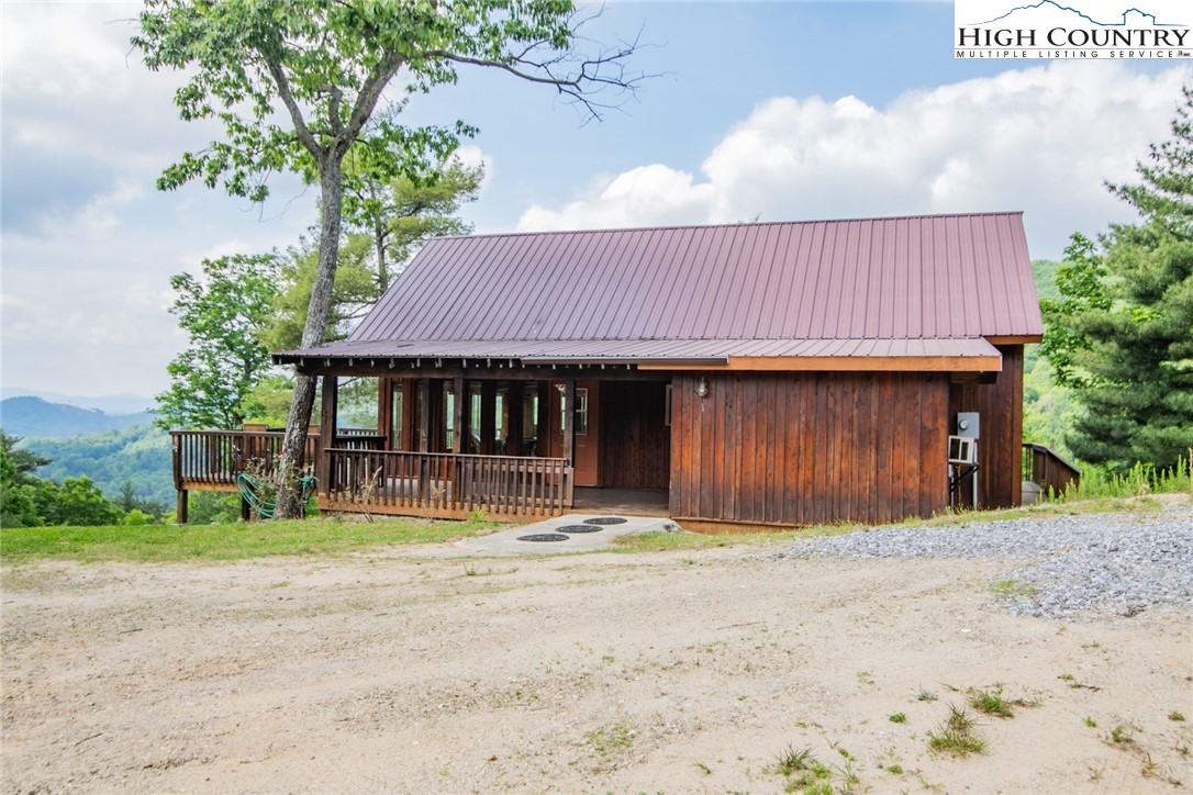 622 Eagle Nest Road Purlear, NC 28665 - Photo 46 of 50