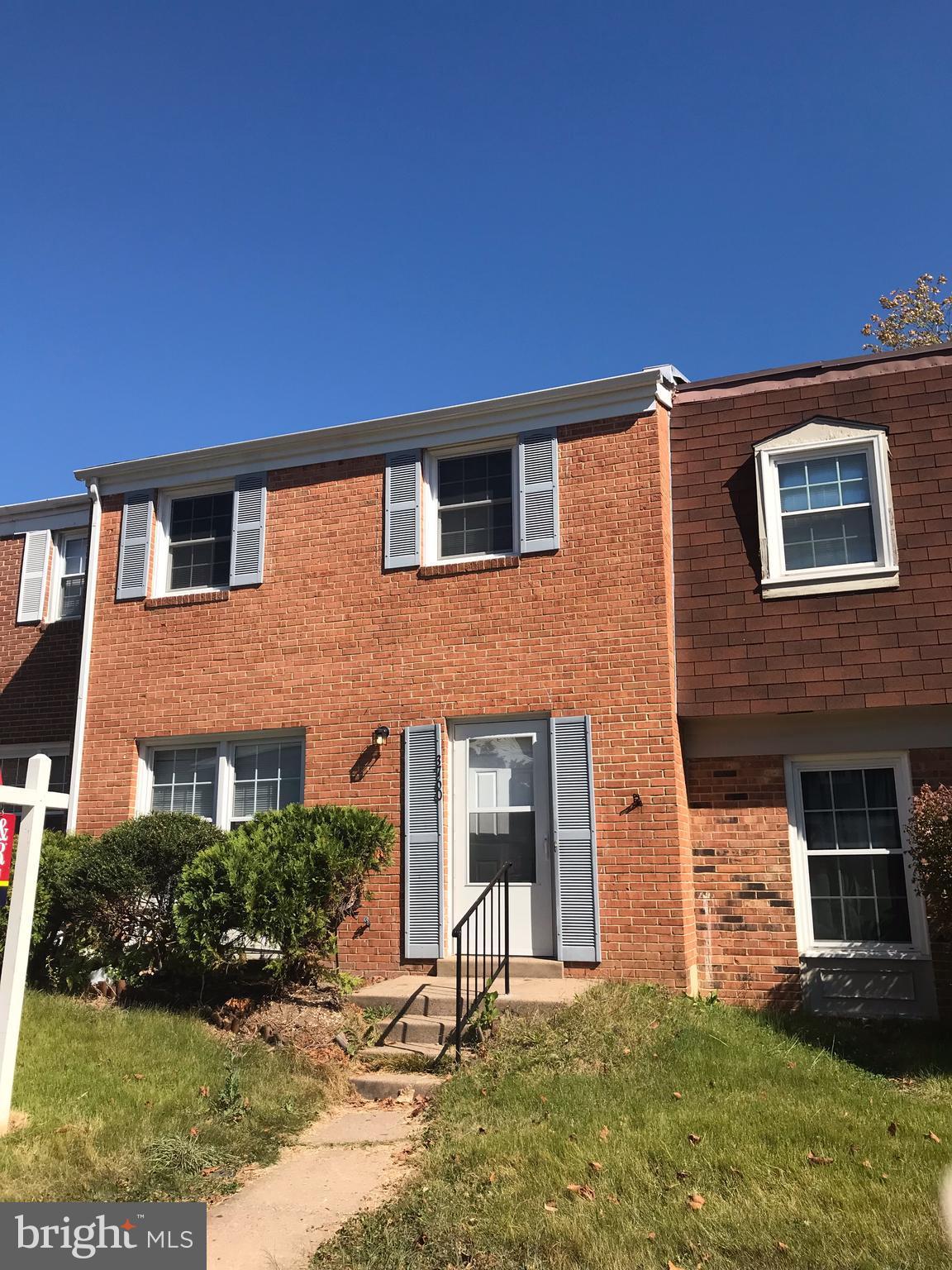 3760 Port Hope Point Triangle, VA 22172 - Photo 1 of 18 Exterior (Front)