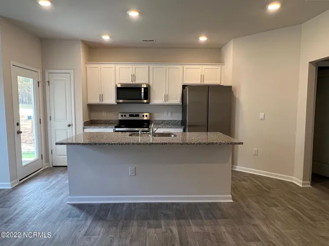 $1,750 | 1600 Gracie Lane, Carthage, NC 28327