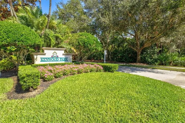 $749,000 | 8404 Abingdon Court, University Park, FL 34201