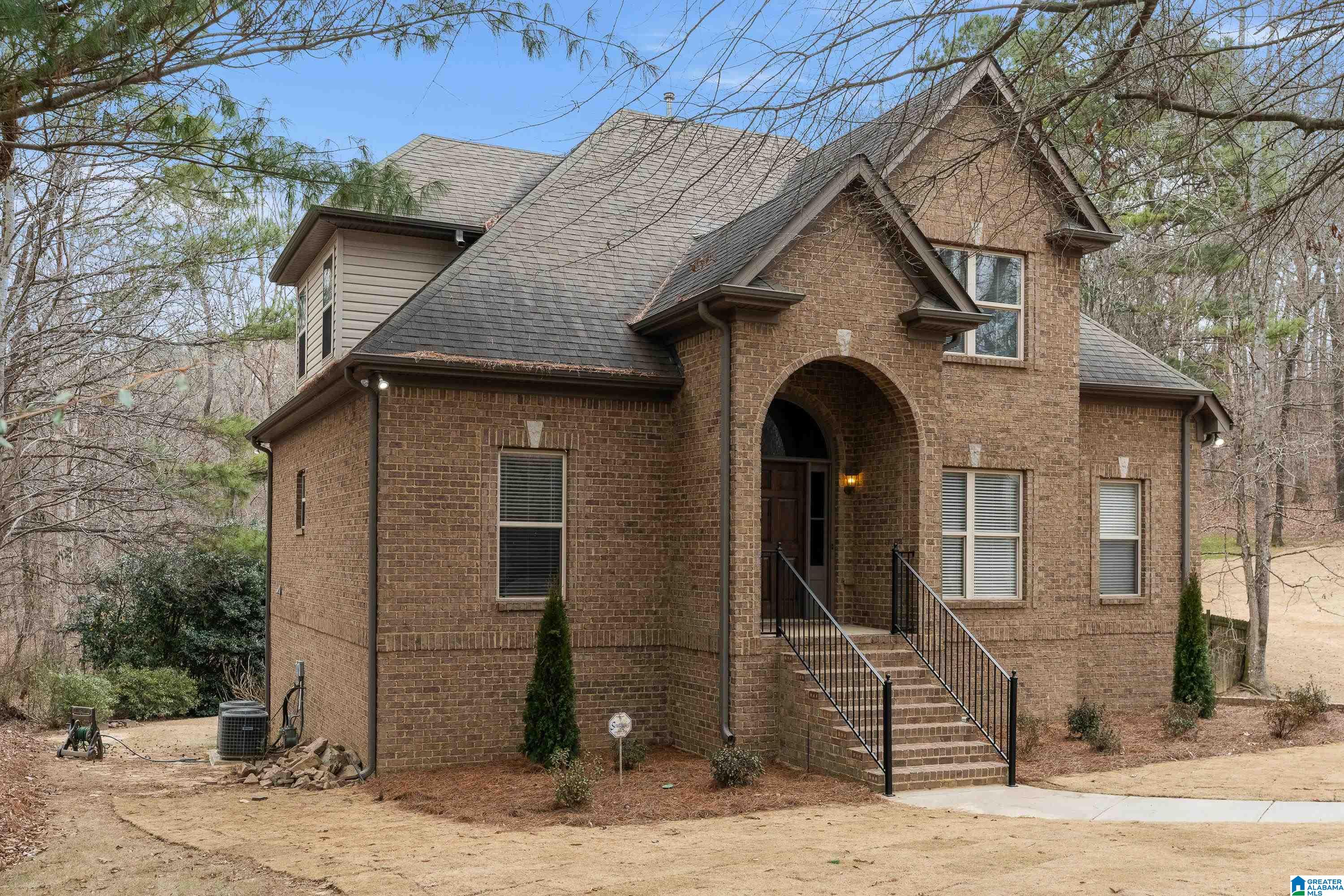 208 Windstone Parkway Chelsea, AL 35043 - Photo 2 of 47