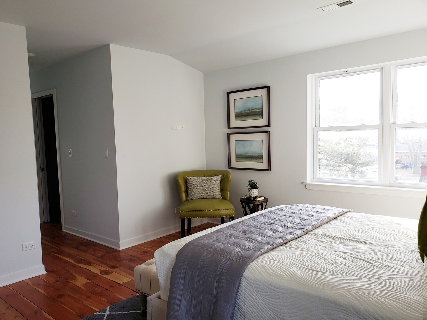 57 Northgate Road Riverside, IL 60546 - Photo 23 of 28 a bedroom with a bed and a window