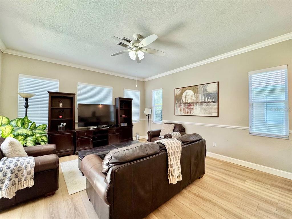 18711 Chaville Road Lutz, FL 33558 - Photo 27 of 72