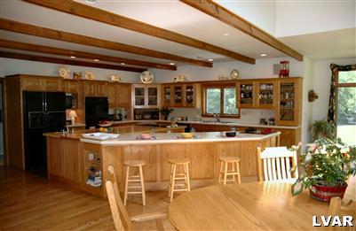 1642 Saucon Valley Road Bethlehem, PA 18015 - Photo 2 of 6 Gallery Image 2