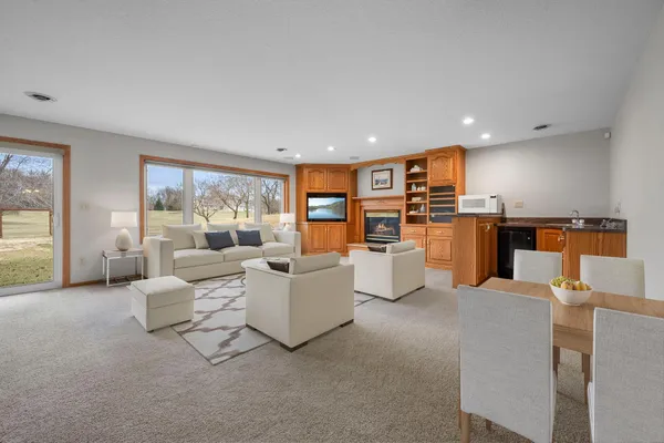 $924,900 | 18720 114th Street Southeast, Big Lake, MN 55309