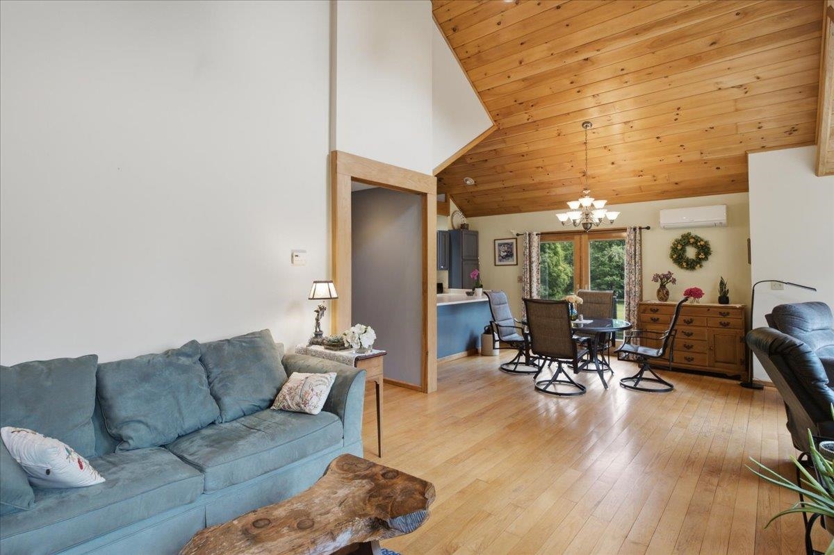 405 Old West Road Arlington, VT 05250 - Photo 19 of 56