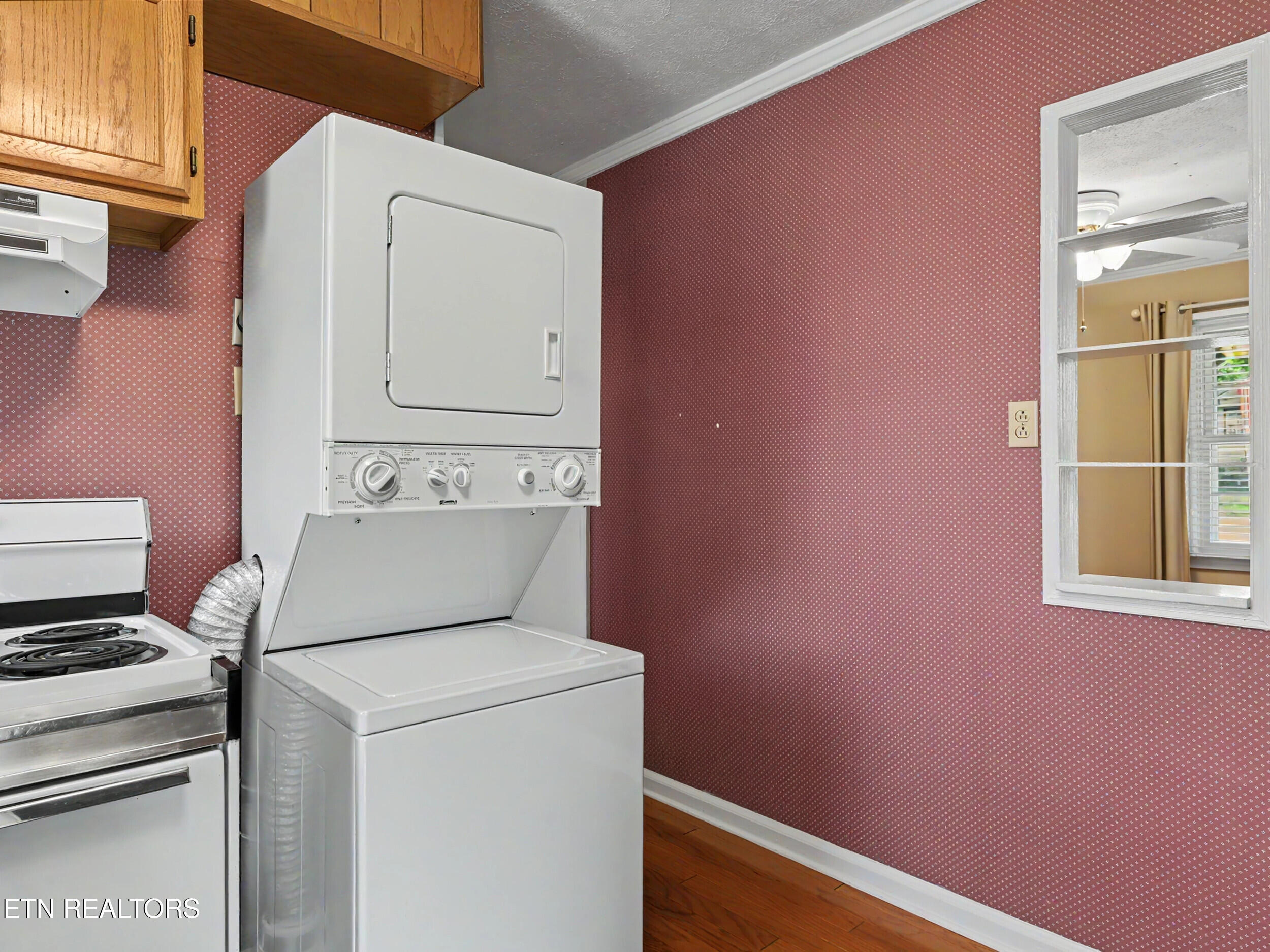 281 Lindsay Street Alcoa, TN 37701 - Photo 15 of 25 13_img_4942