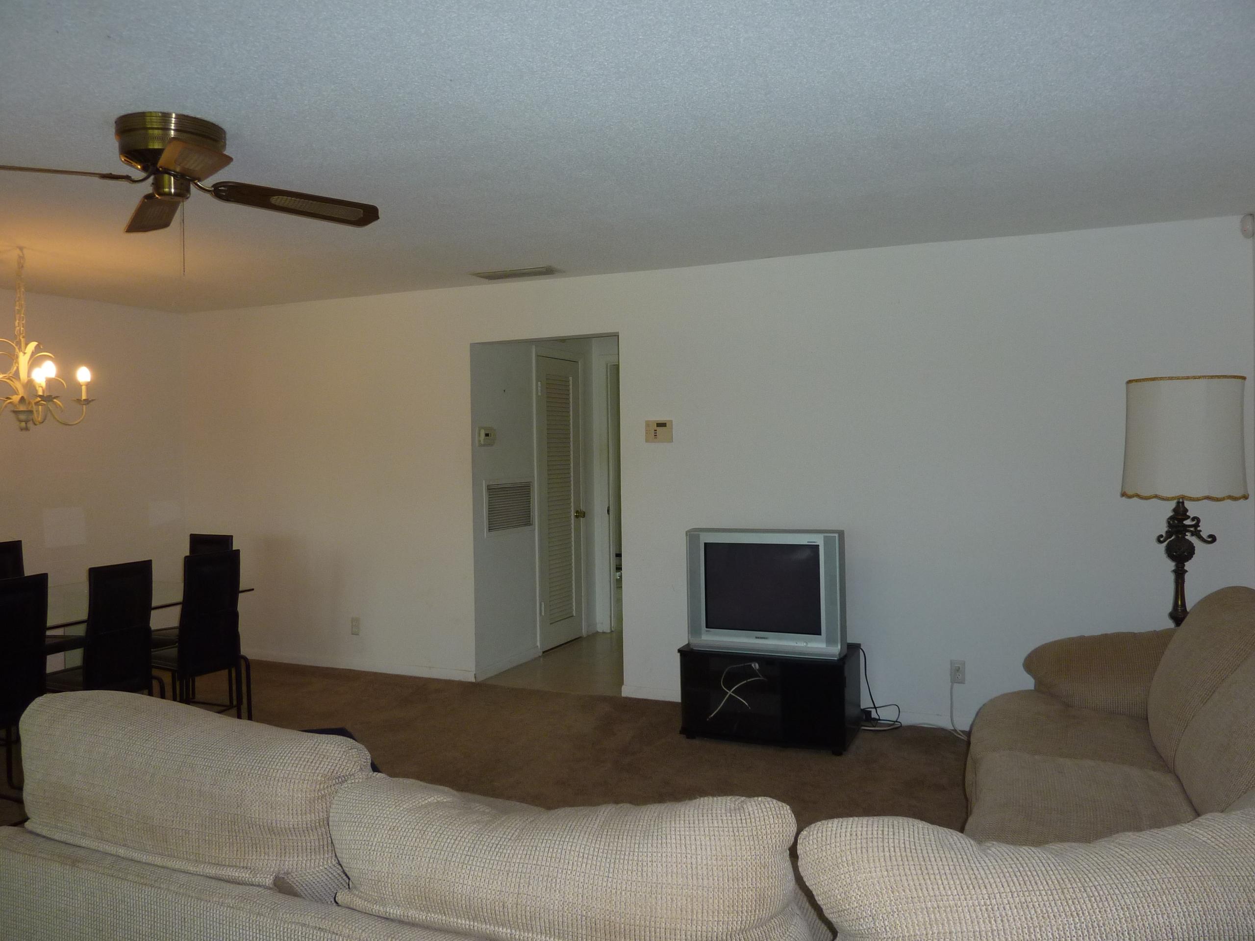 170 North High Point, Unit C Boynton Beach, FL 33435 - Photo 6 of 37 Living/Dining area