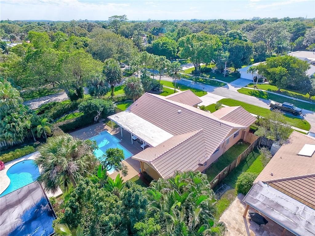 20772 Sonrisa Way Boca Raton, FL 33433 - Photo 4 of 49 Photo 4
