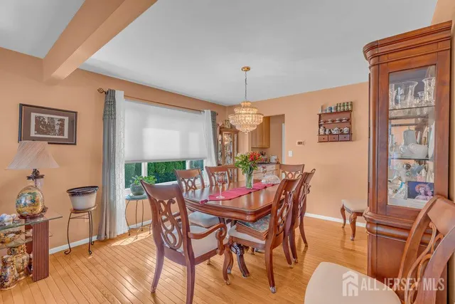 $949,000 | 6 Vail Drive, Old Bridge, NJ 07747