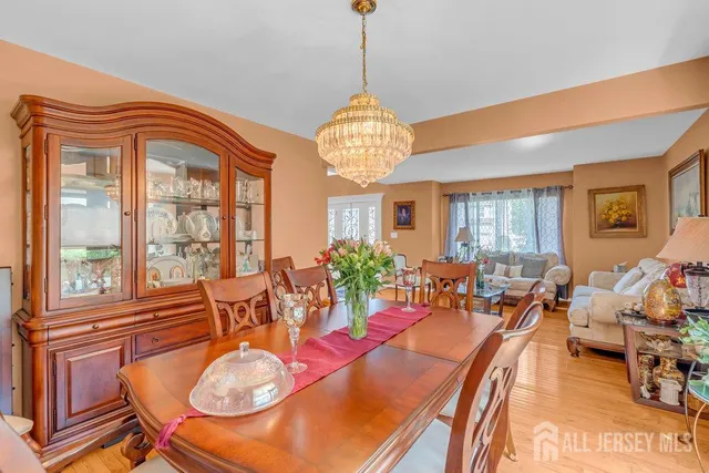 $949,000 | 6 Vail Drive, Old Bridge, NJ 07747