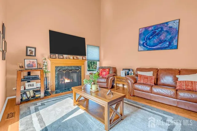 $949,000 | 6 Vail Drive, Old Bridge, NJ 07747