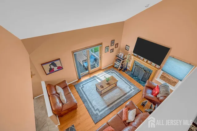 $949,000 | 6 Vail Drive, Old Bridge, NJ 07747