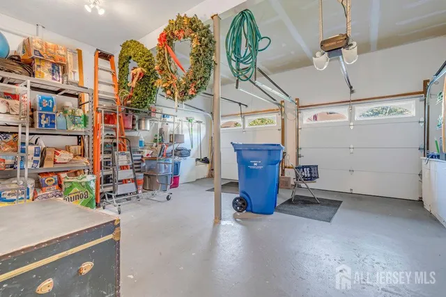 $949,000 | 6 Vail Drive, Old Bridge, NJ 07747