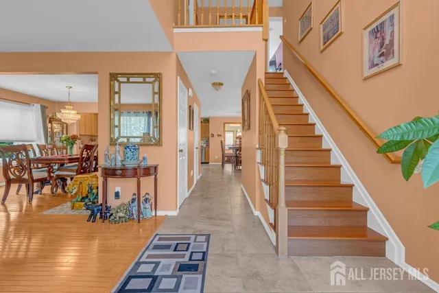 $949,000 | 6 Vail Drive, Old Bridge, NJ 07747